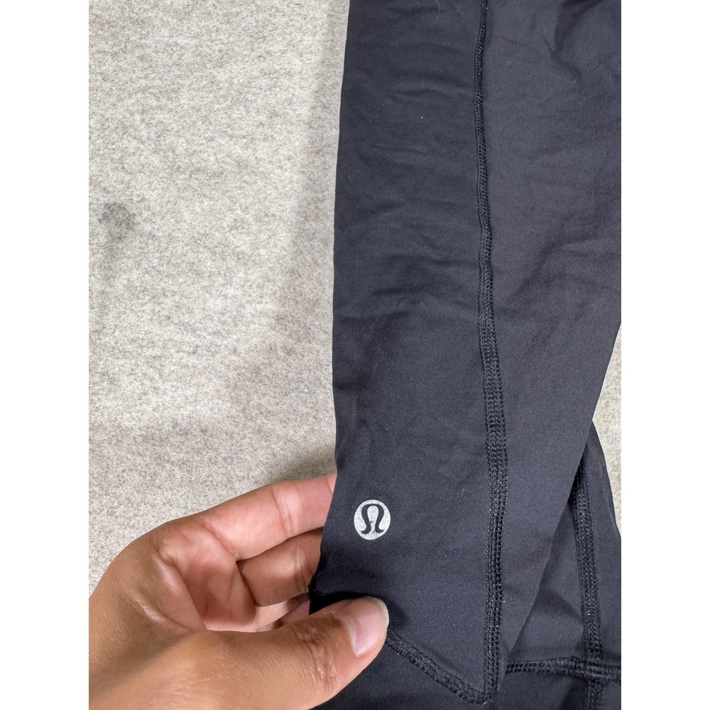 Lululemon Leggings Womens 6 Black Capri Ruched Zip Pocket Yoga Athletic Gym - Picture 5 of 15